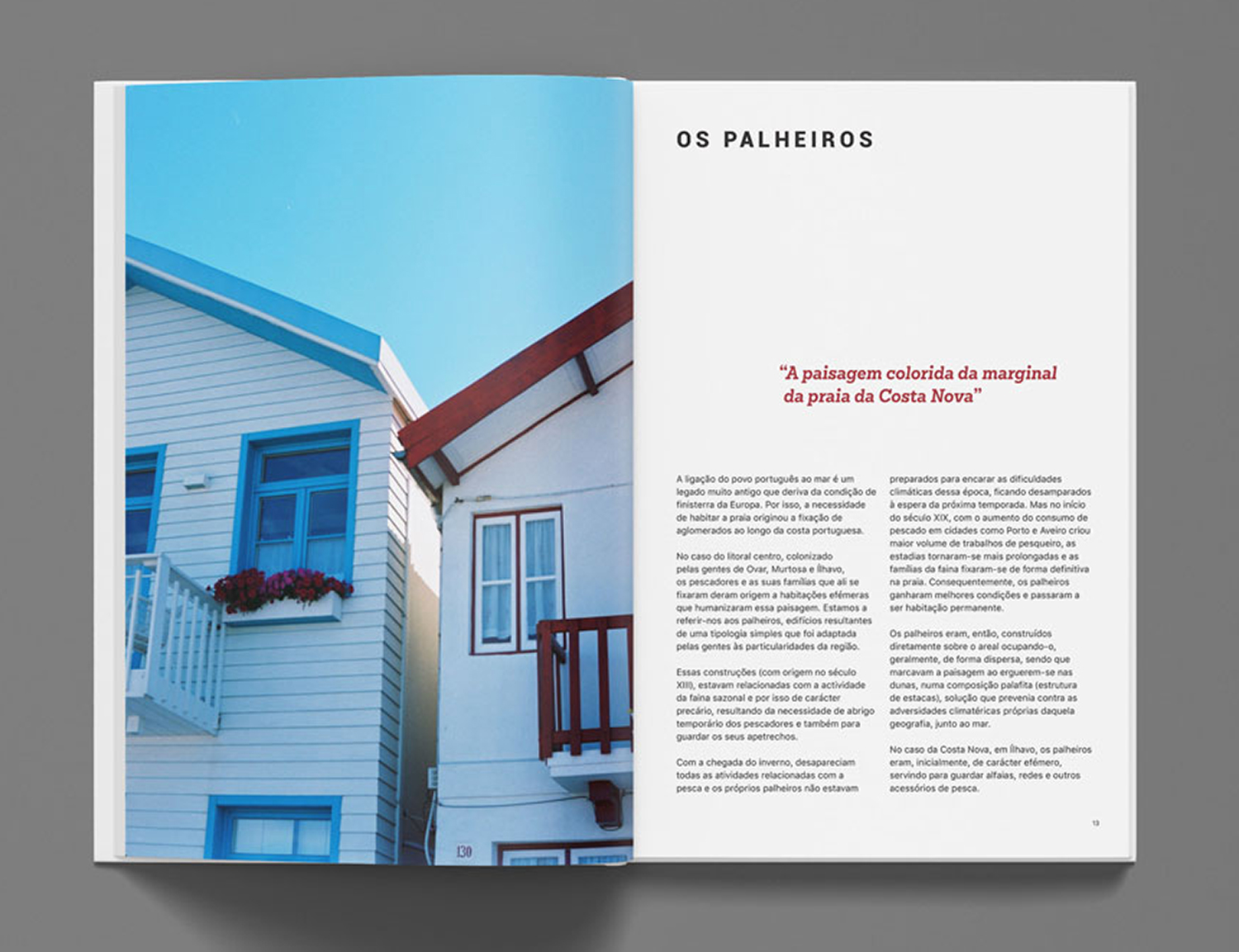 Spread of the book with text and a photo of the typical colorful houses in Costa Nova.